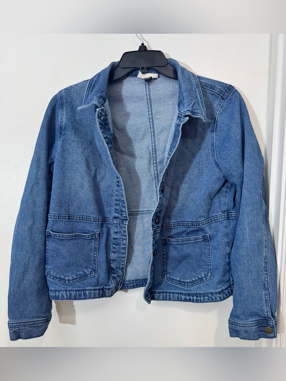 Universal Thread Blue Denim Button-Up Jean Jacket with Patch Pockets